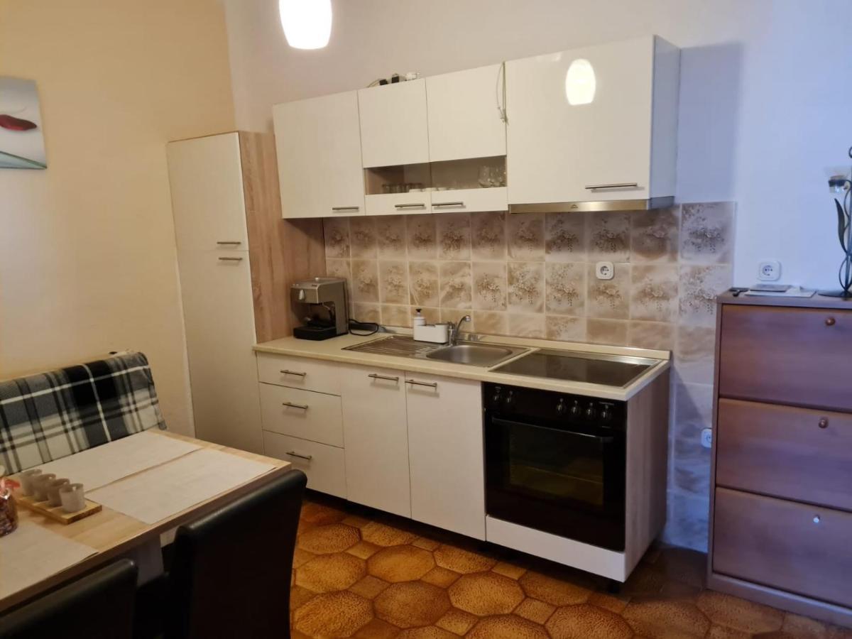 Apartments Ljubic Tar-Vabriga Екстер'єр фото