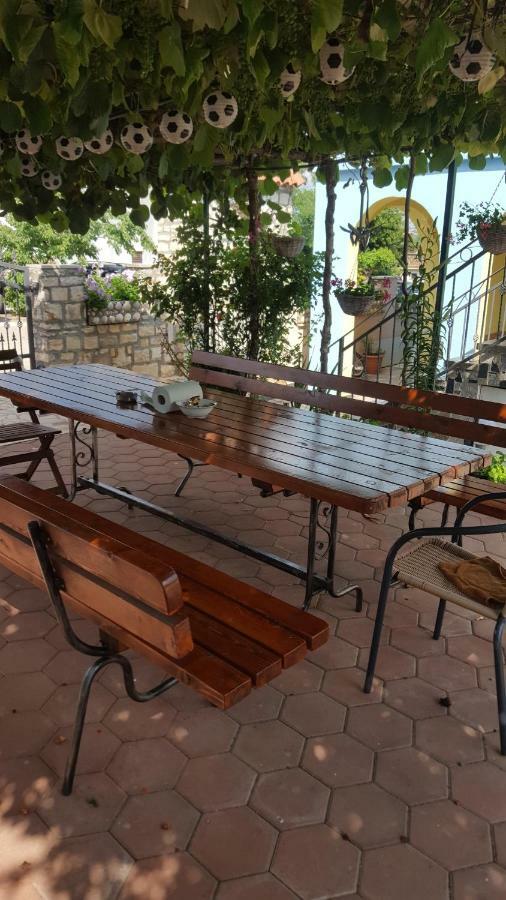 Apartments Ljubic Tar-Vabriga Екстер'єр фото