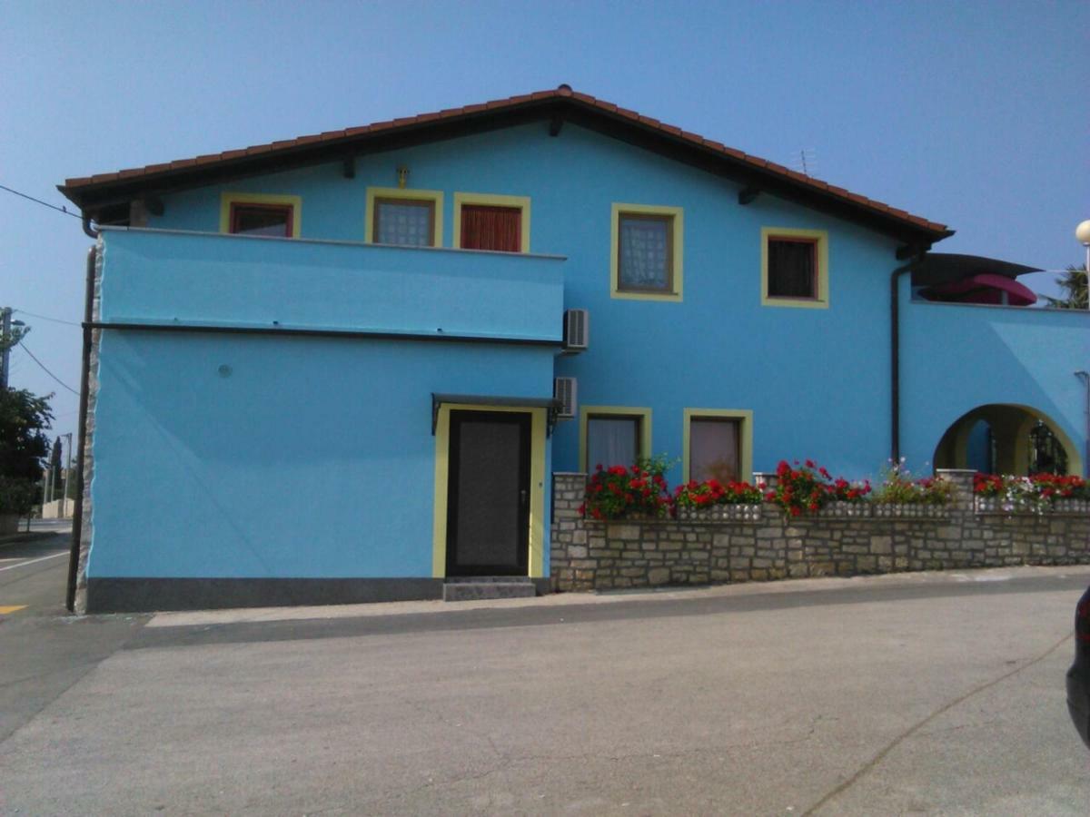 Apartments Ljubic Tar-Vabriga Екстер'єр фото