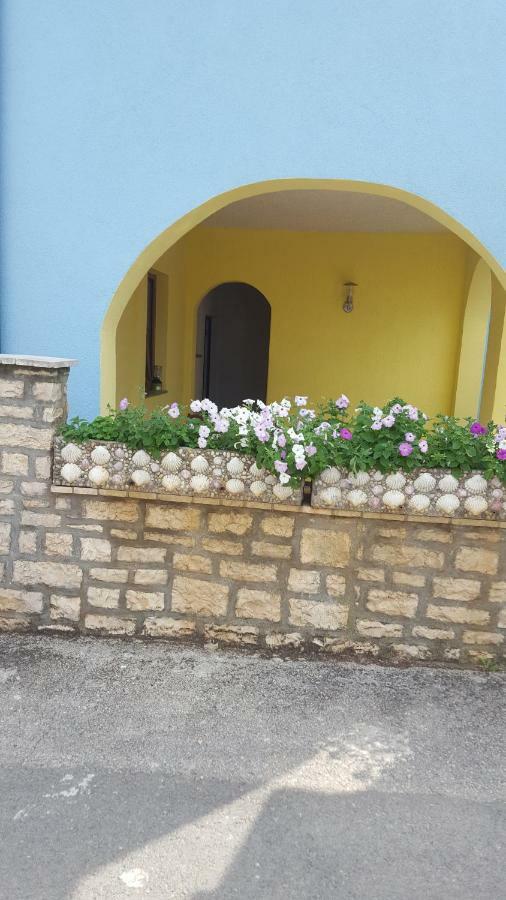 Apartments Ljubic Tar-Vabriga Екстер'єр фото